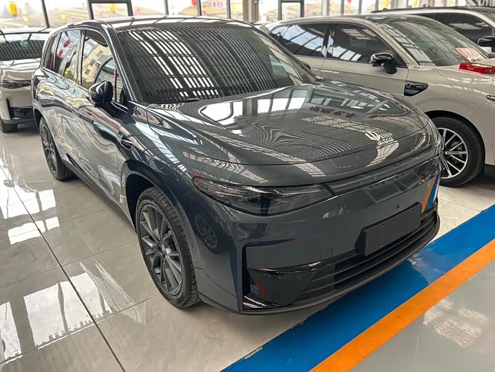 Фото 3 - Leapmotor C10