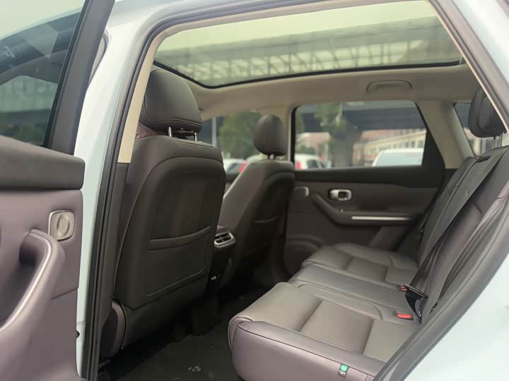 Фото 7 - Leapmotor C10