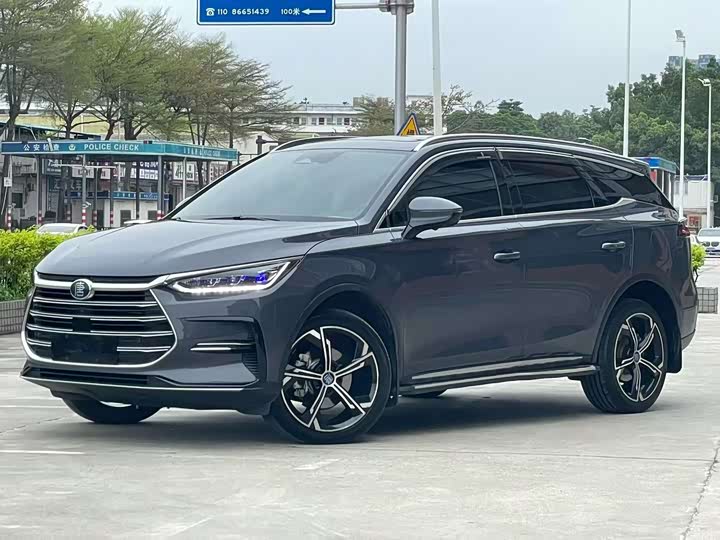 Фото 1 - BYD Tang Hybrid/EV