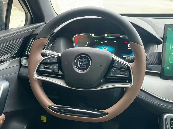 Фото 9 - BYD Tang Hybrid/EV