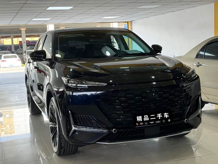 Фото 2 - Changan UNI-K