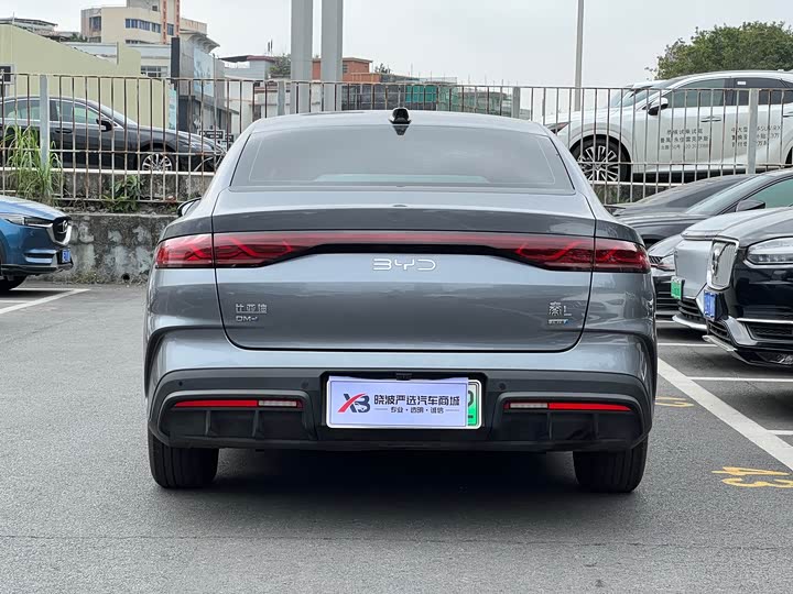 Фото 6 - BYD Qin L