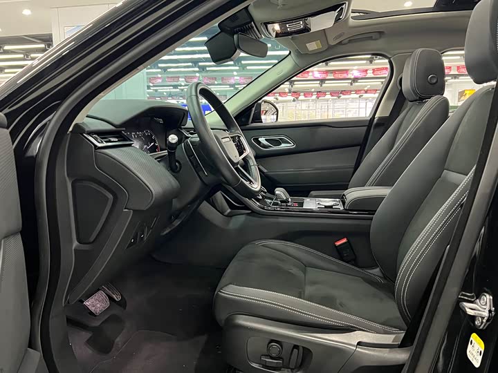 Фото 7 - Land Rover Range Rover Velar