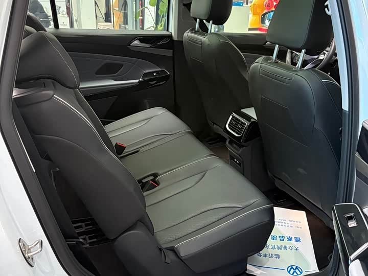 Фото 8 - Volkswagen ID.6 X