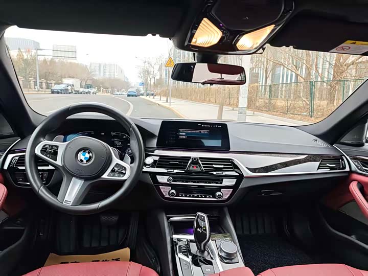 Фото 6 - BMW 5 Series