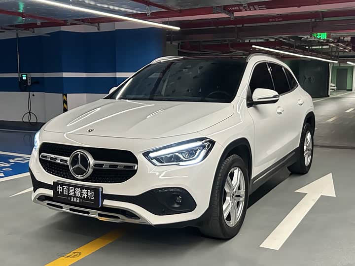 Фото 1 - Mercedes-Benz GLA-Class
