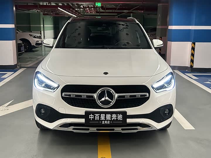 Фото 6 - Mercedes-Benz GLA-Class