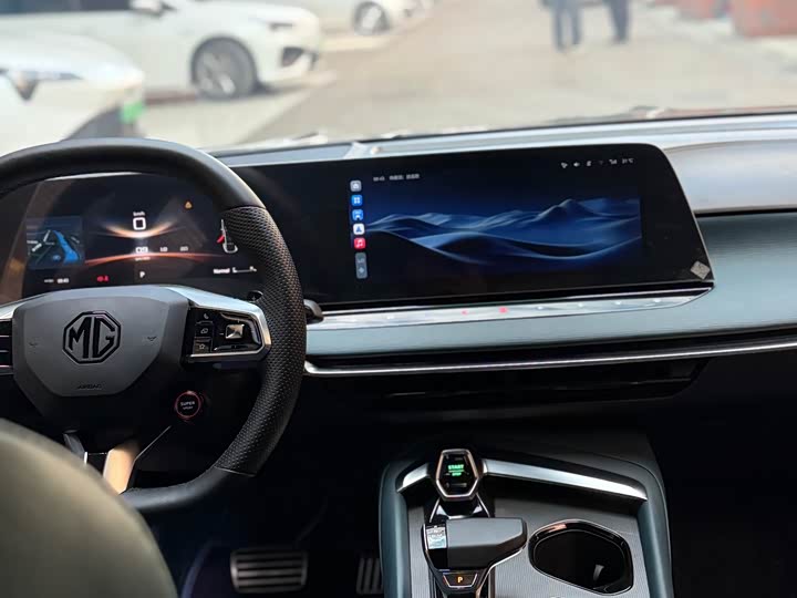 Фото 6 - MG Motor 7