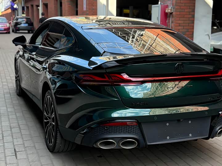 Фото 7 - MG Motor 7