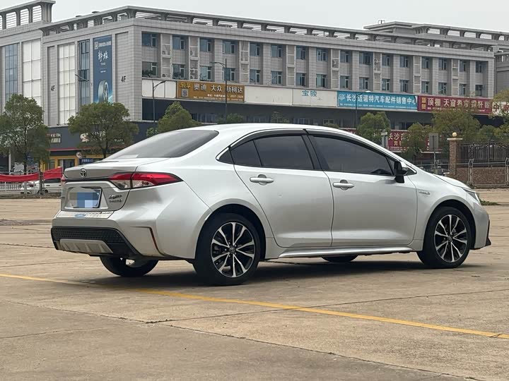 Фото 5 - Toyota Levin