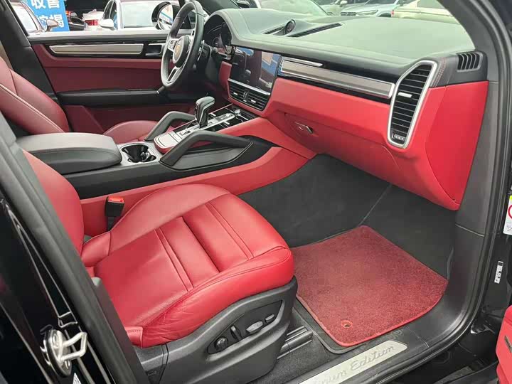 Фото 4 - Porsche Cayenne