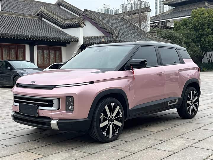 Фото 1 - Geely Icon