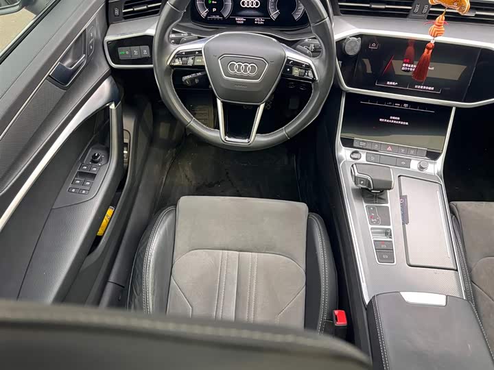 Фото 6 - Audi A6L Hybrid