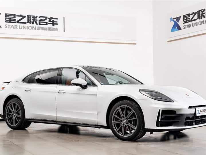 Фото 6 - Porsche Panamera