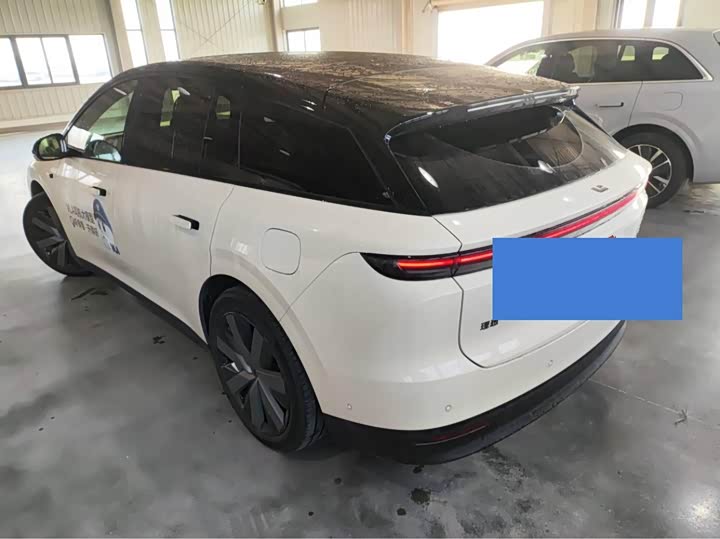 Фото 3 - LiXiang i6