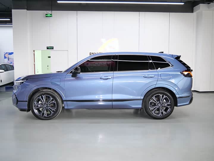 Фото 4 - Honda Breeze Hybrid