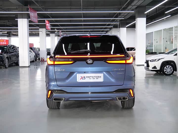 Фото 6 - Honda Breeze Hybrid