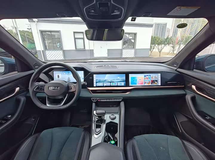 Photo 9 - Geely Monjaro