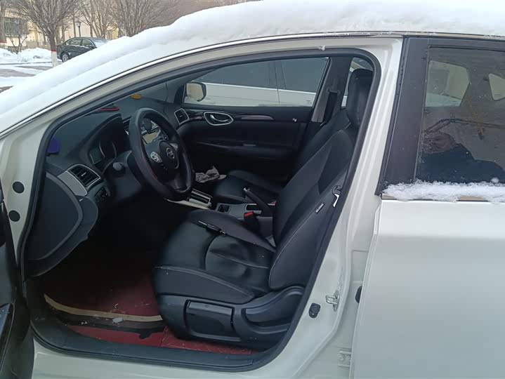 Фото 9 - Nissan Sylphy