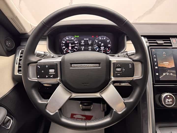 Фото 6 - Land Rover Discovery