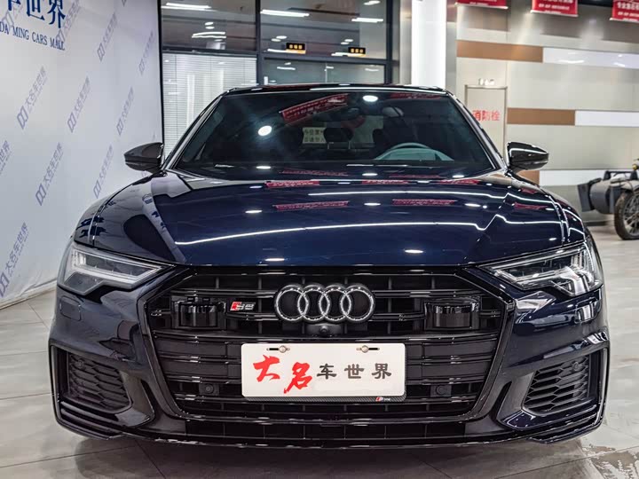 Фото 2 - Audi S6