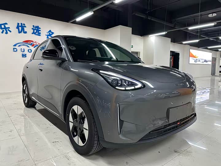 Фото 3 - Geely Galaxy Geome