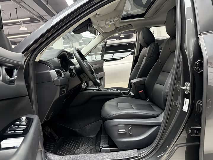 Photo 7 - Mazda CX-5