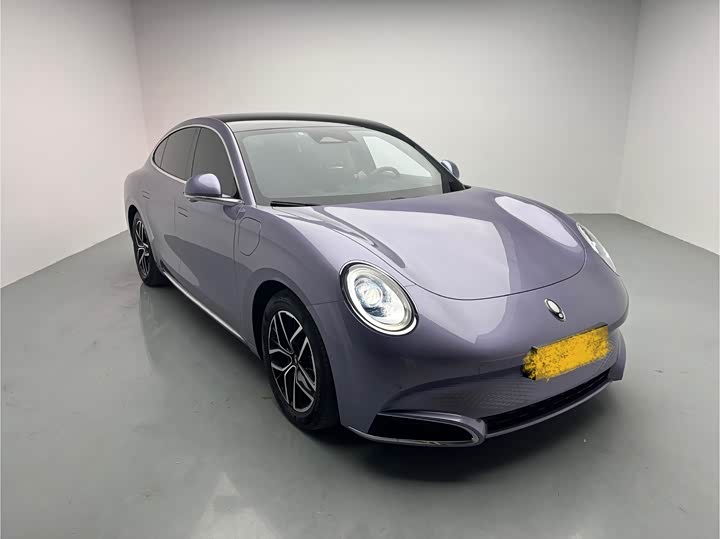 Photo 3 - Ora Lightning Cat (07)