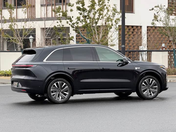 Photo 6 - LiXiang L6