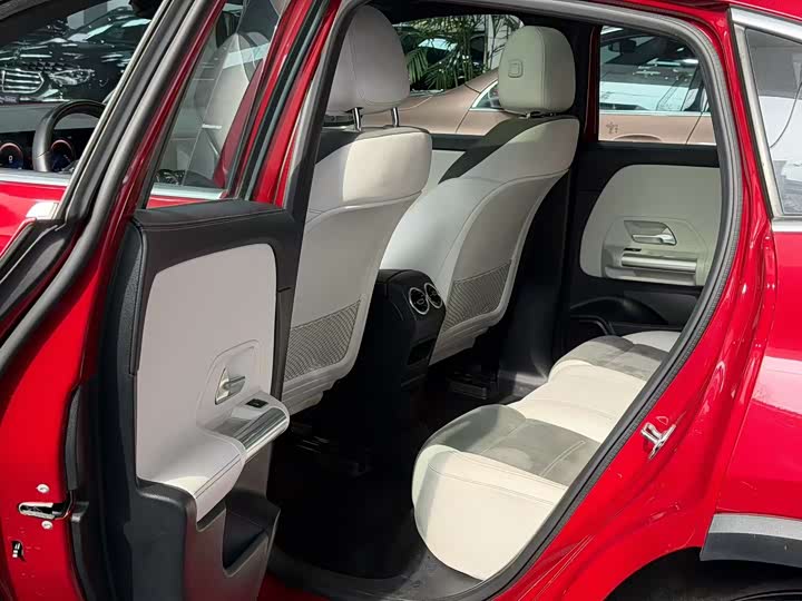 Фото 7 - Mercedes-Benz EQA