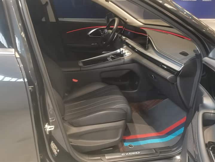 Фото 8 - Exeed TXL