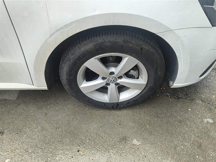 Фото 6 - Volkswagen Lavida