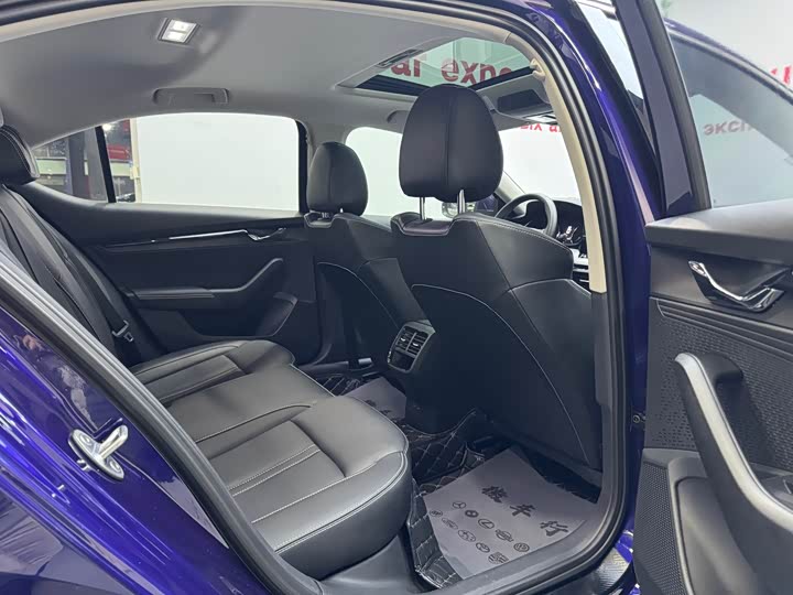 Фото 9 - Skoda Octavia Pro