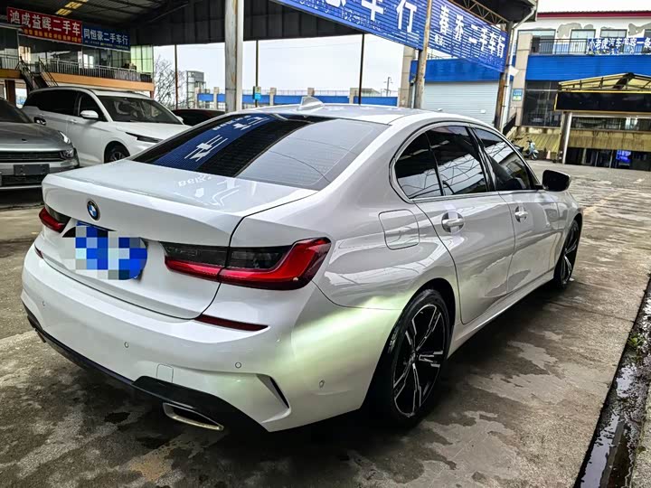 Фото 9 - BMW 3 Series