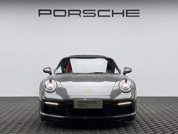 Фото 2 - Porsche 911