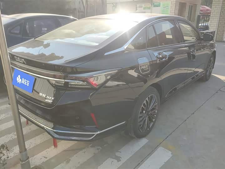 Фото 3 - Dongfeng Aeolus Yixuan Max