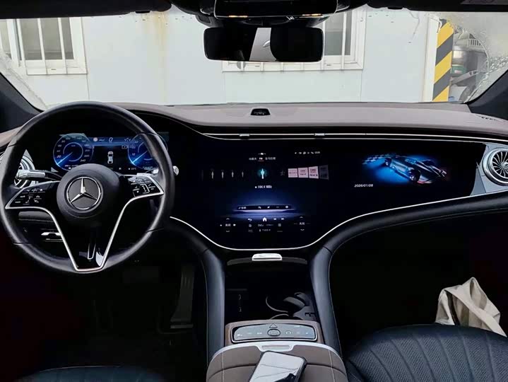 Фото 5 - Mercedes-Benz EQS