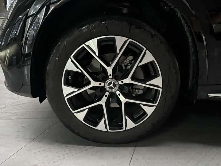 Фото 2 - Mercedes-Benz GLC-Class