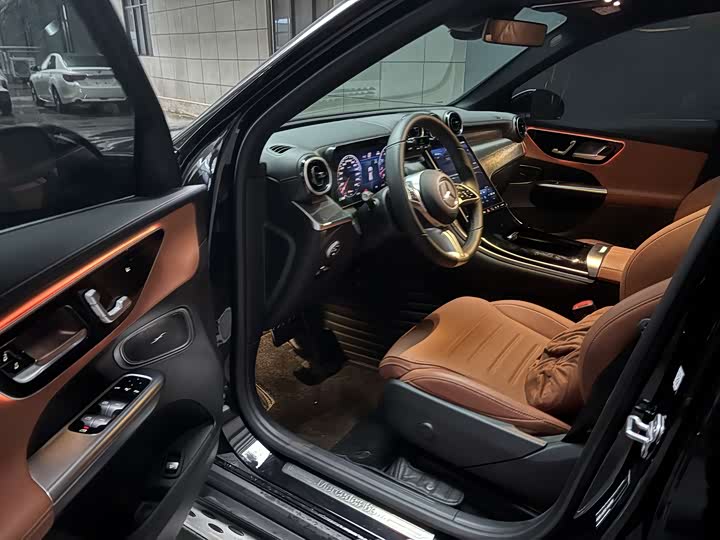 Фото 5 - Mercedes-Benz GLC-Class