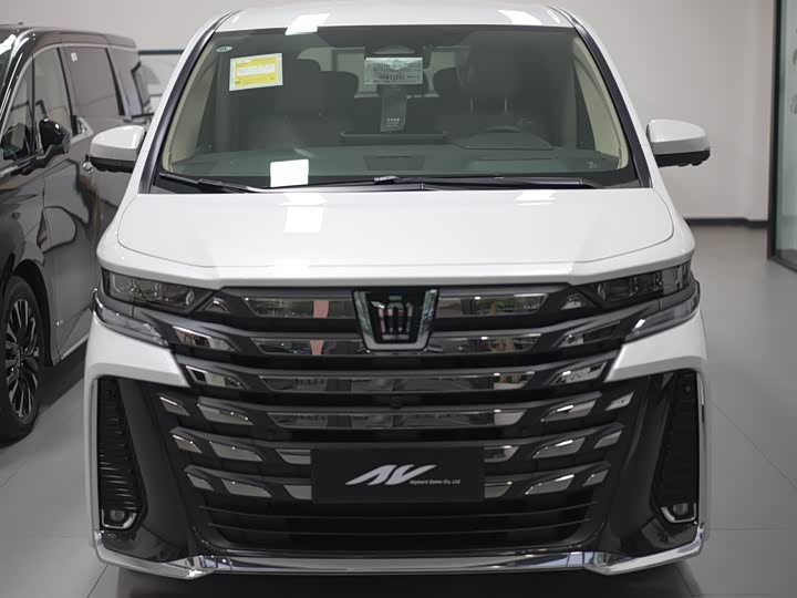 Фото 5 - Toyota Vellfire