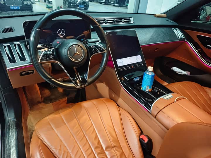 Фото 4 - Mercedes-Benz S-Class