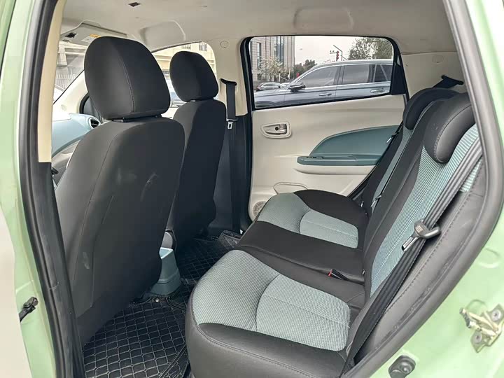 Фото 5 - Changan BenBen E-Star