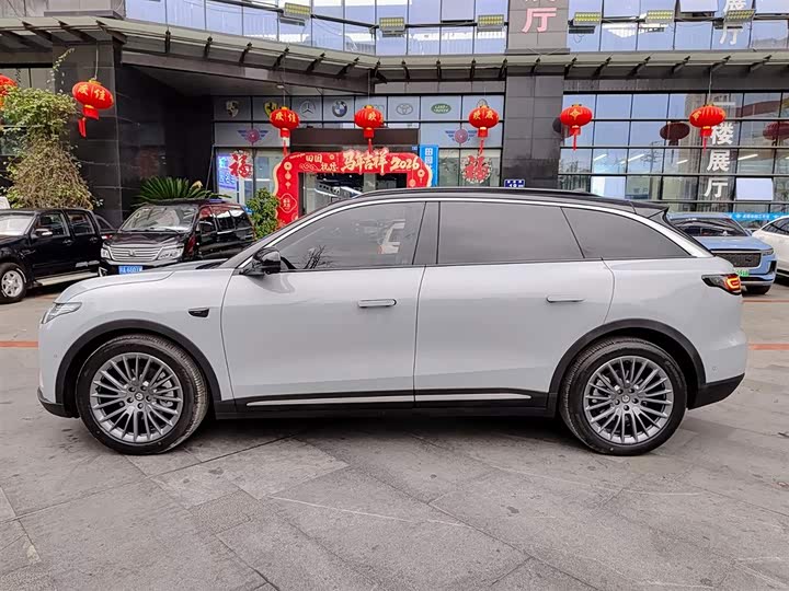 Фото 3 - Leapmotor C11