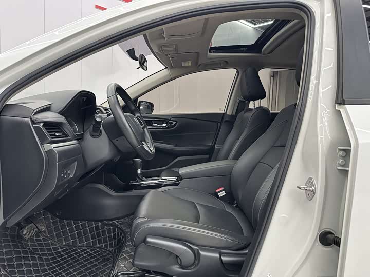 Фото 4 - Honda Envix