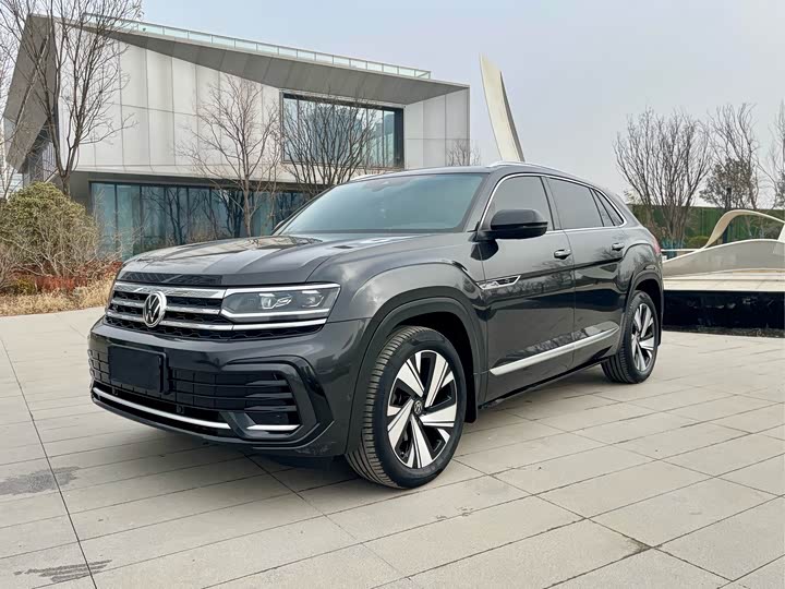 Фото 1 - Volkswagen Teramont X