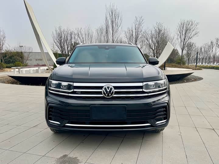 Фото 2 - Volkswagen Teramont X
