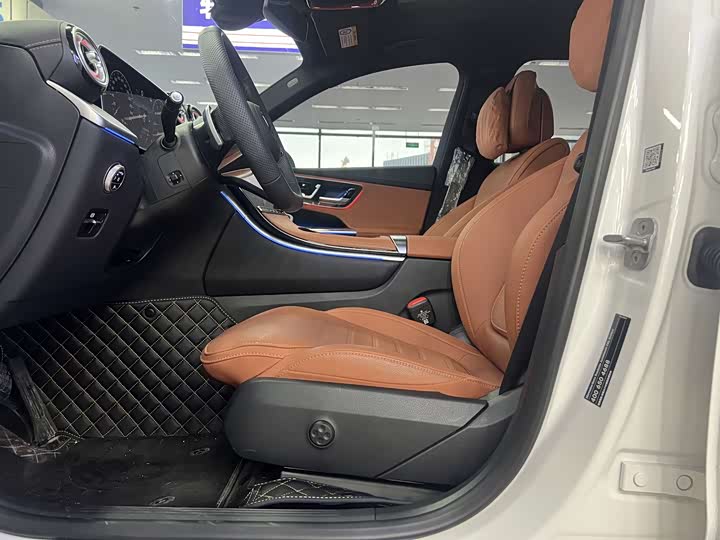 Фото 4 - Mercedes-Benz GLC-Class