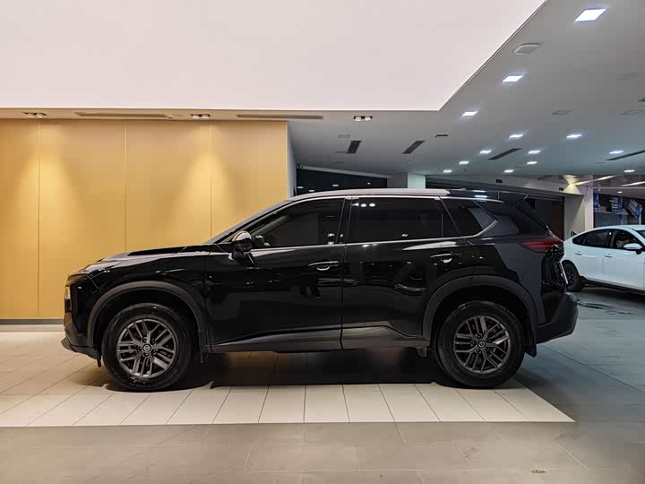 Фото 6 - Nissan X-Trail