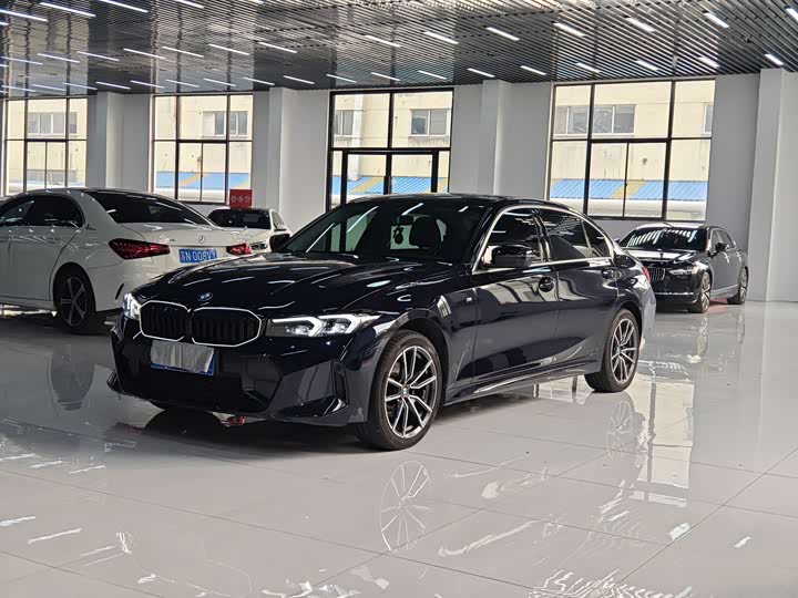 Фото 1 - BMW 3 Series