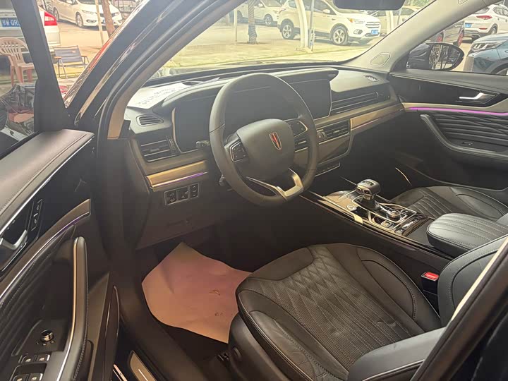 Photo 9 - Hongqi HS5